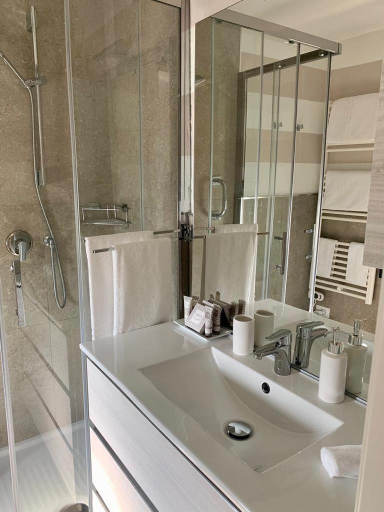 Relais Torre Dei Torti - Luxury Bed And Breakfast Cava Manara Екстериор снимка